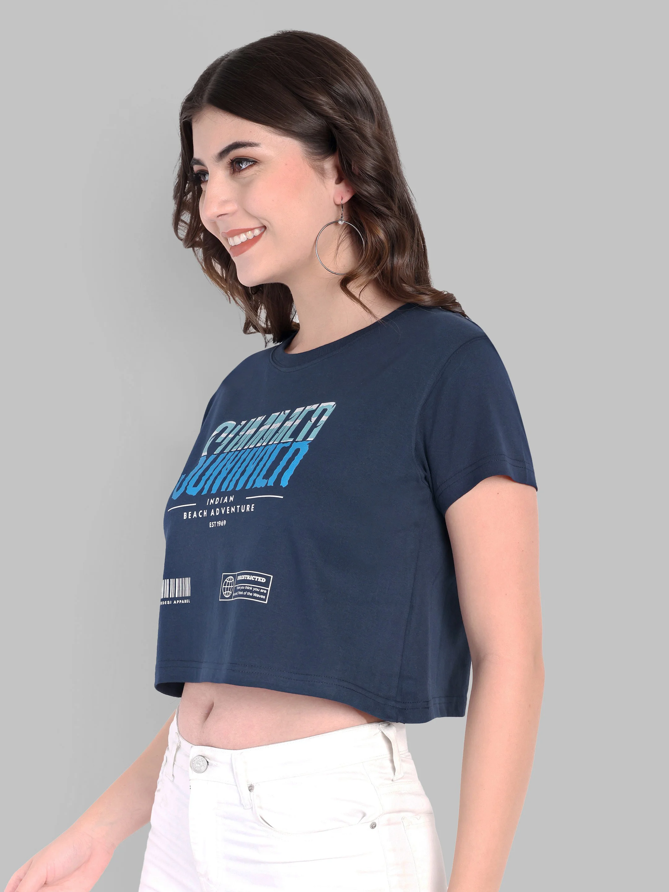 ecomm female shoot